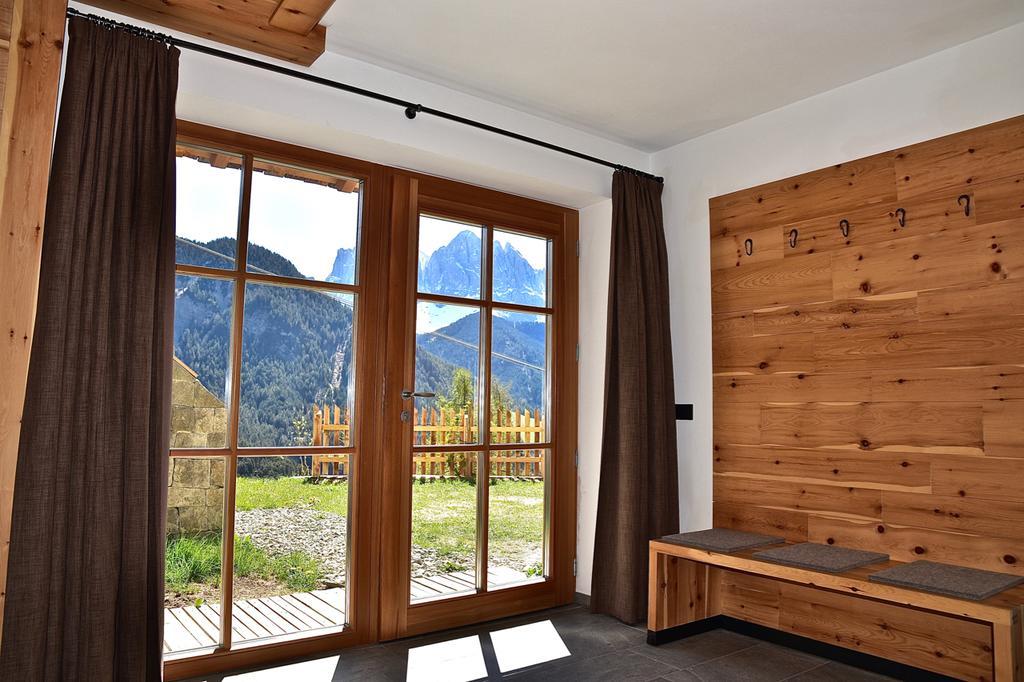 Putzerhof Aparthotel Funes  Exteriör bild